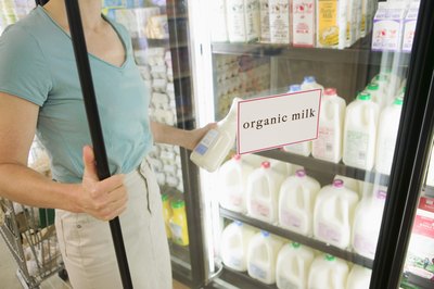 Calcium found in low-fat milk can help soothe heartburn.
