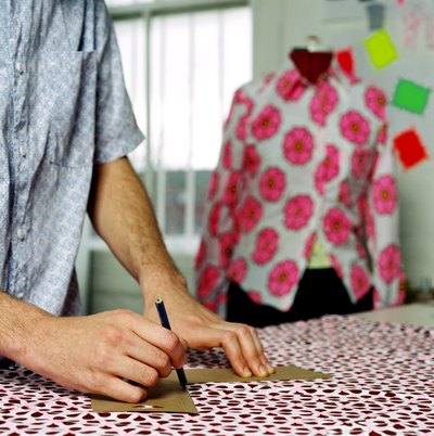 Make patterns using paper.