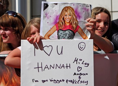 Rock out the party with a Hannah Montana theme.