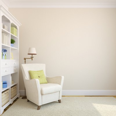 Light cream wall color