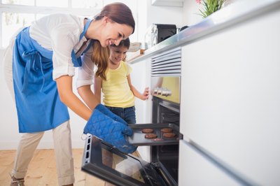 Molasses substitutes will sweeten your cookies.