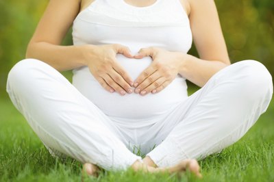 Pregnant women should not use raw vinegar.