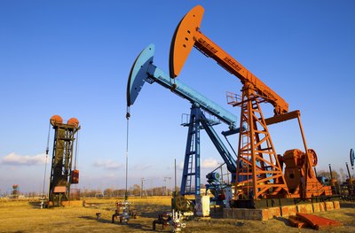 Wide shot of oil pumps