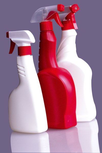 Household cleaners can contain bleach