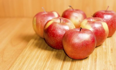 An arrangement of Delicious apples