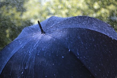 Wet weather may cause your tendons to expand.