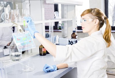 Woman conducting research in laboratory