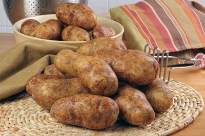 Pile of russet potatoes.