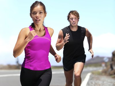 couple exercising