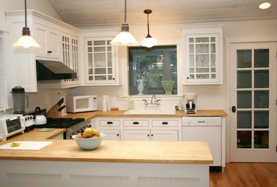 Kitchen counter and room temperature.