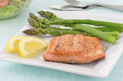 Salmon and asparagus on a plate
