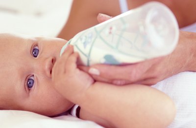 How Much Cereal Should I Put in My Baby's Bottle?