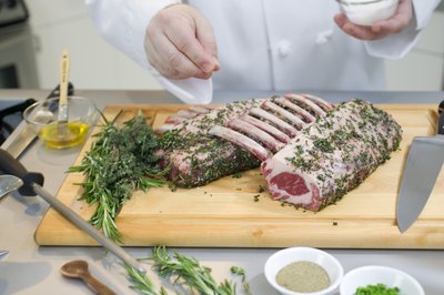 Prepare a roasted leg of lamb.