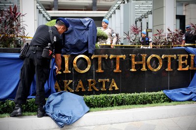 Marriot managers report the highest wages.