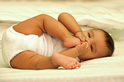 Signs & Symptoms of Pneumonia in Infants
