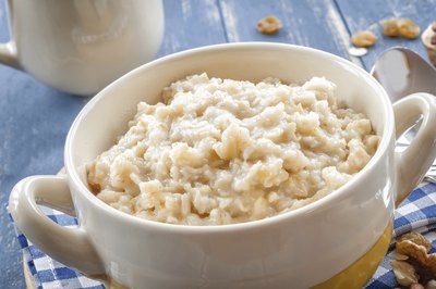 Bowl of oatmeal on table.