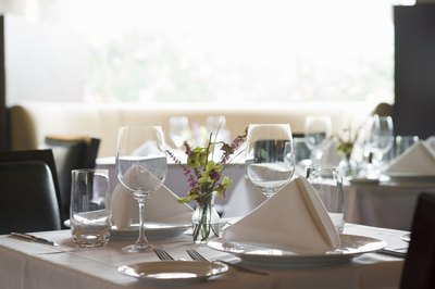 formal table setting