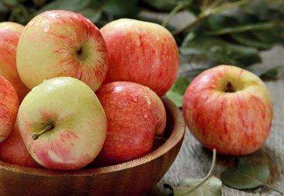 Bowl of apples on table.