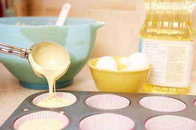 make seven cupcakes