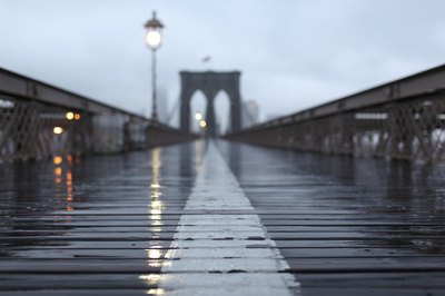 rain on the Brooklyn Bridge