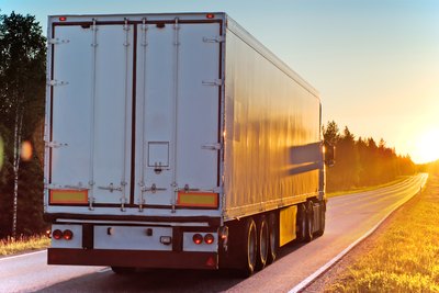 Drivers' hourly wages range from $14 to $20 an hour.