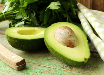 sliced avacado