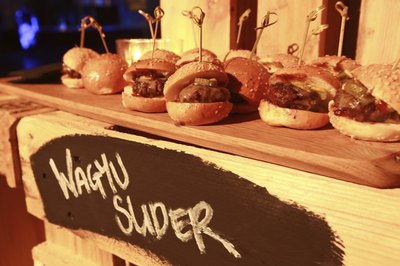 Wagyu hamburger sliders with melted cheese