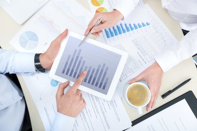 Organize the four to six month start-up section in your timeline.
