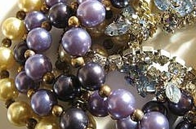 Cleaning Vintage Costume Jewelry 23