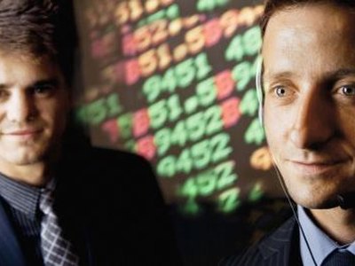 Can an LLC Offer Both Preferred & Common Shares? Can an LLC Offer Both Preferred & Common Shares?