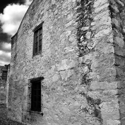 Hotels Near The Alamo Usa Today