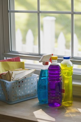 Jupiterimages/Comstock/Getty Images Many chemical cleansers are harmful to pets.