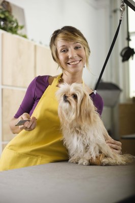 Jupiterimages/Brand X Pictures/Getty Images New blades help you get that perfect cut.