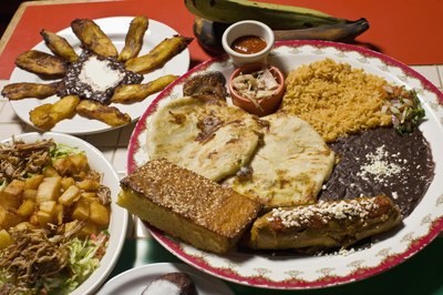 Todd Warnock/Photodisc/Getty Images Save the spicy stuff for your two-legged friends and family.