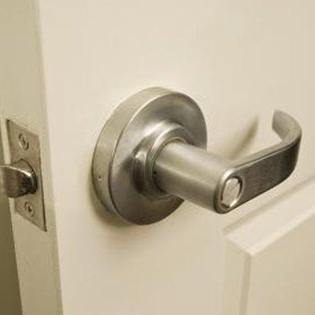 A door knob with no exposed screws.