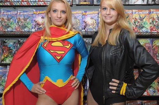 Super(wo)man