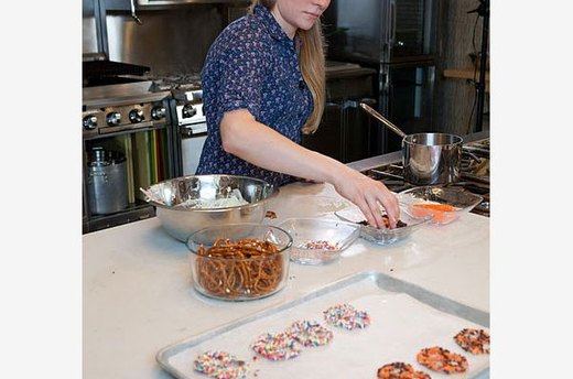 Dip and Decorate Pretzels