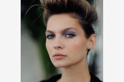 Try Trendy Colors