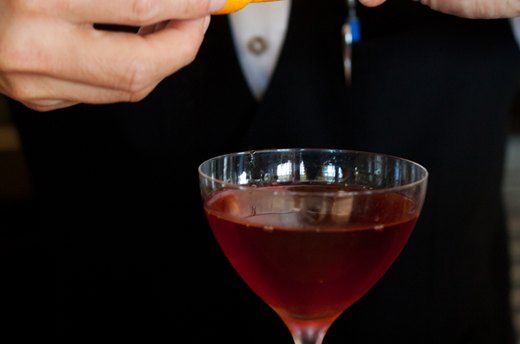 Mix Up A Negroni: Garnish