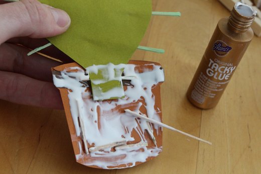 Glue the Back of the Pot