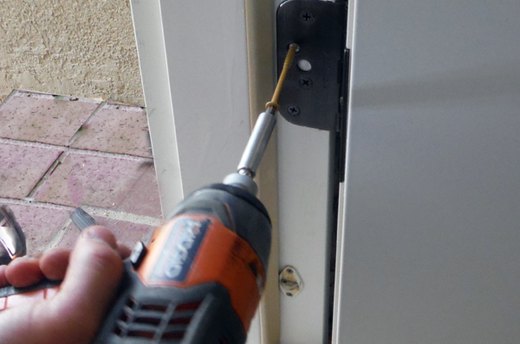 Drive the Long Screws