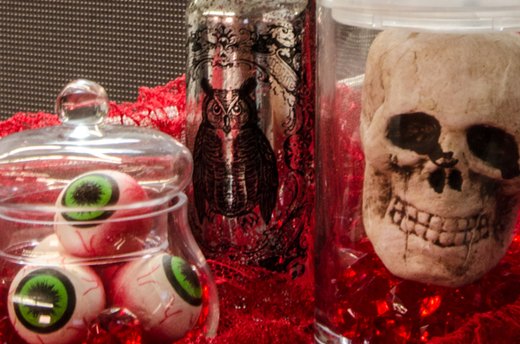 Jarred Eyeballs and Skulls