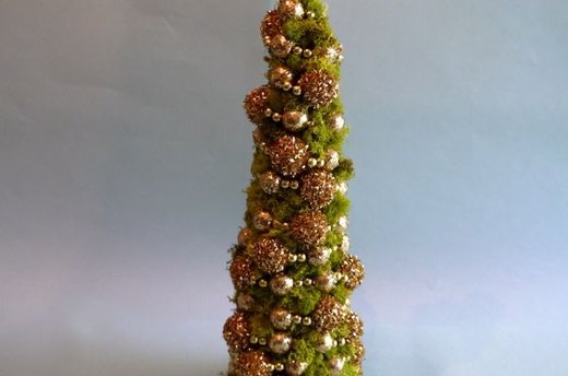 Using Large, Chunky Garlands