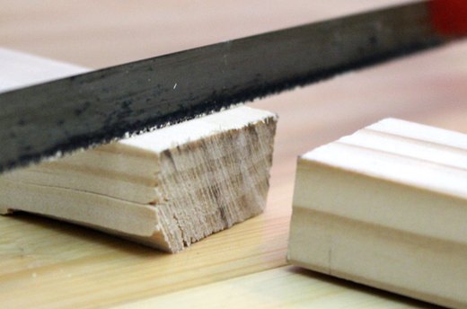 Cut the Wood Strips to the Width of Your Bed