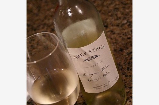 Sauvignon Blanc: The Crisp Companion