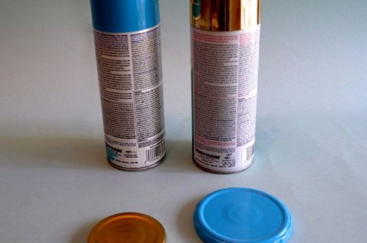 Spray Paint the Lids