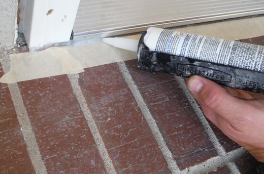 Apply Silicone to the Threshold