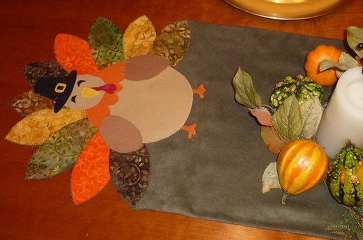 Get Crafty: Turkey Table Runner