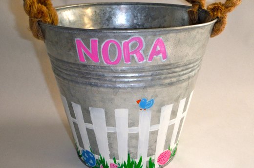 Paint Easter Eggs and Personalize