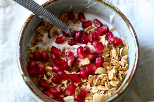 Pomegranates in the A.M.